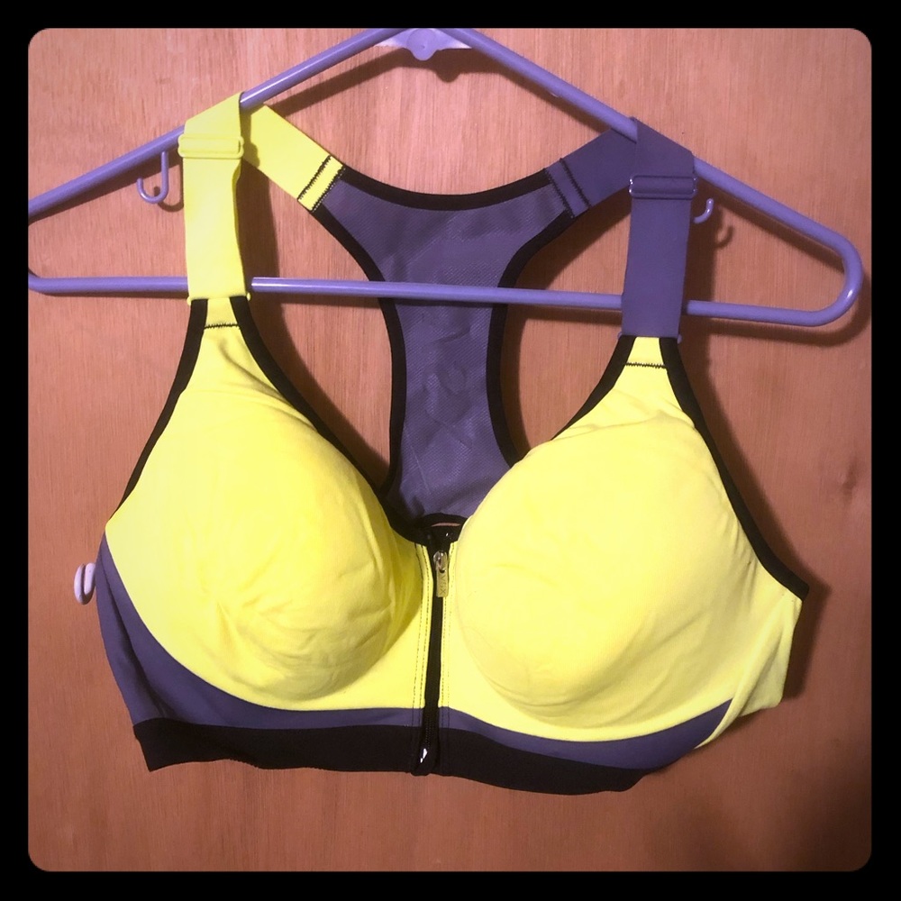 Incredible by Victoria Secret Sports bra